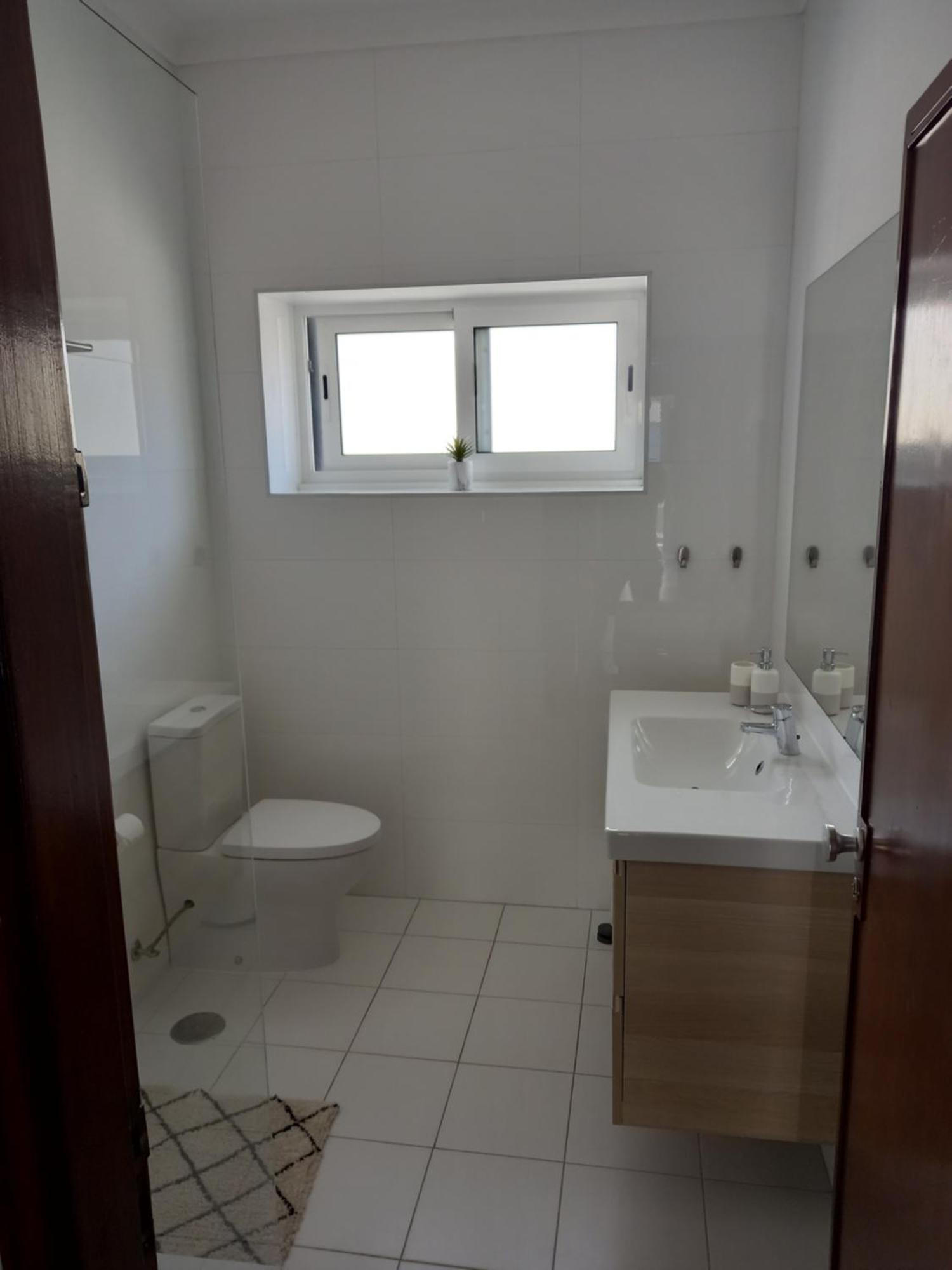 Buddies Charm Apt - Self Catering Aveiro Ngoại thất bức ảnh
