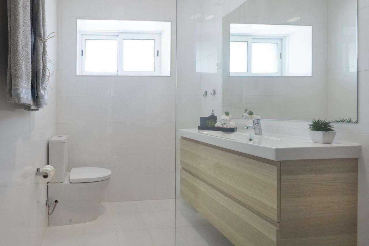Buddies Charm Apt - Self Catering Aveiro Ngoại thất bức ảnh